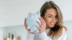 achieve-10-000-in-passive-income-with-strategic-investments