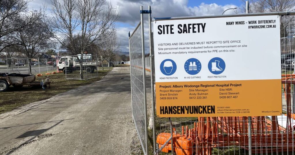 albury-mayor-questions-hospital-upgrade-amid-conflicting-timelines