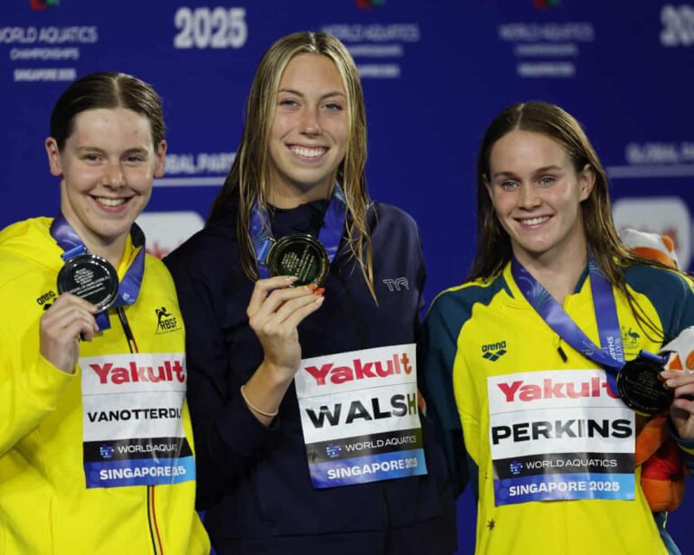 alexandria-perkins-claims-bronze-in-100m-butterfly-at-worlds
