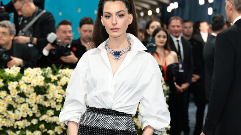 anne-hathaway-s-verity-release-delayed-to-october-2026