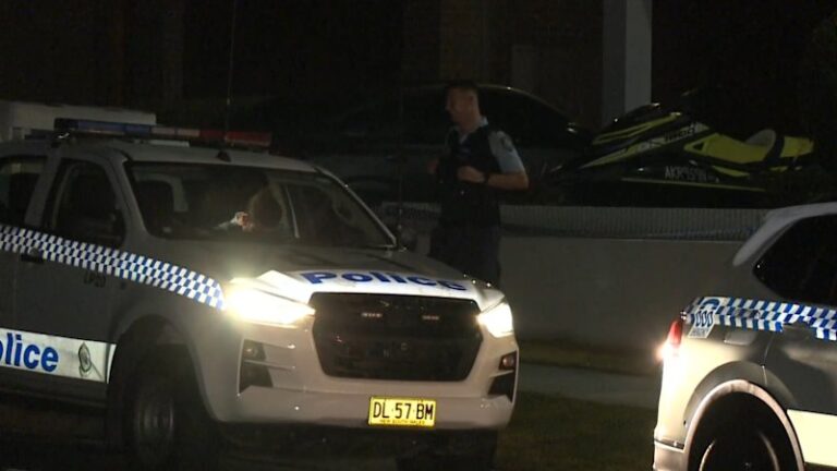 armed-trio-storms-sydney-home-threatens-family-in-early-morning