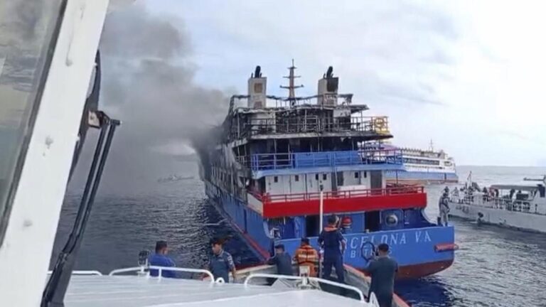 at-least-5-dead-as-indonesian-ferry-km-barcelona-5-catches-fire