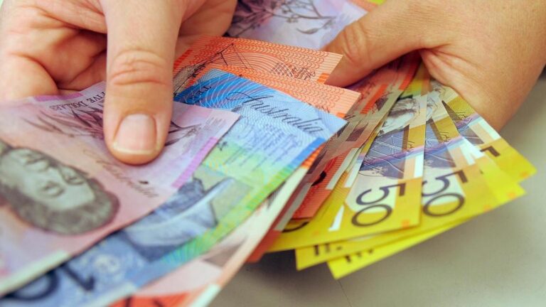 australia-eyes-new-cash-regulations-amid-growing-access-crisis