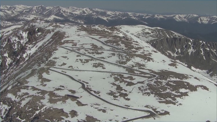 colorado-advocates-push-to-rename-mount-blue-sky-amid-controversy