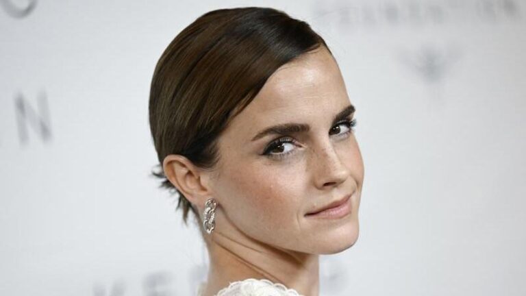 emma-watson-banned-from-driving-after-speeding-violation-in-oxford