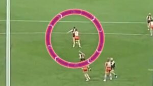 gws-captain-toby-greene-kicks-sydney-defender-in-derby-incident
