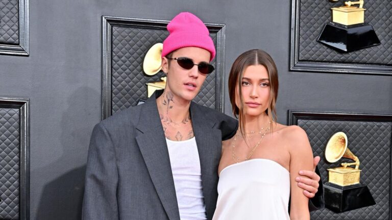 hailey-bieber-inspires-justin-on-his-new-album-swag-