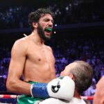hamzah-sheeraz-dominates-edgar-berlanga-in-historic-boxing-match