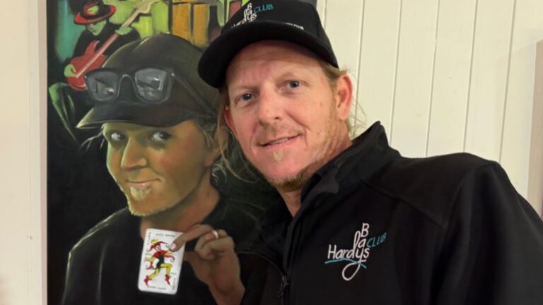 hardies-archies-exhibition-returns-with-community-awards-night