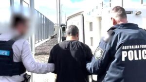 immigration-detainee-45-charged-for-making-297-threatening-calls