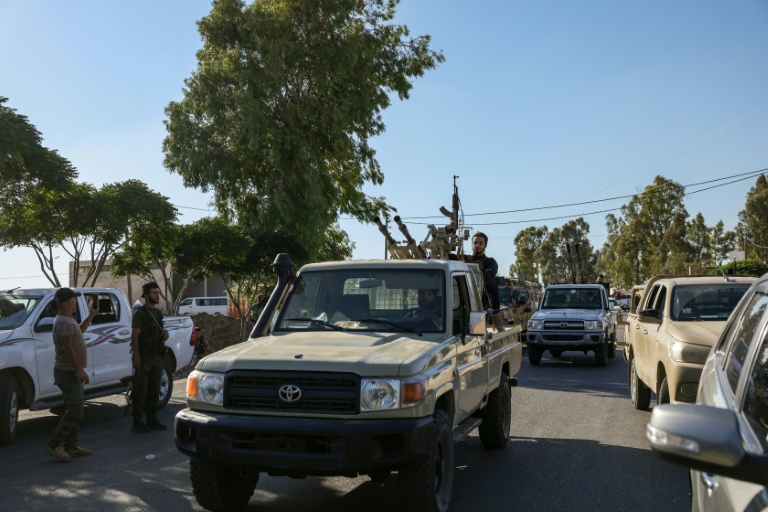 israel-strikes-syrian-forces-in-sweida-amid-escalating-violence