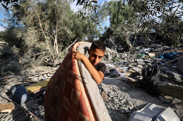 israeli-airstrikes-kill-43-in-gaza-as-ceasefire-talks-stagnate