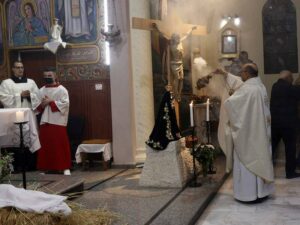 israeli-strikes-kill-22-in-gaza-including-church-casualties