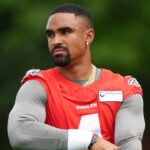 jalen-hurts-set-to-break-eagles-records-eyes-2025-milestones