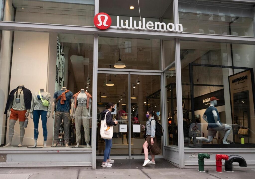 lululemon-sues-costco-amid-fashion-dupe-phenomenon