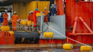 major-5-5-billion-undersea-power-cable-project-faces-risks