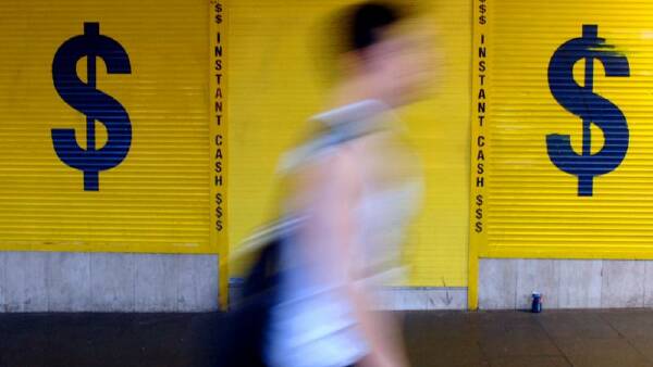 new-zealand-reserve-bank-holds-cash-rate-steady-at-3-25-