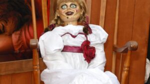 paranormal-investigator-dan-rivera-dies-during-annabelle-doll-tour