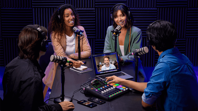 r-de-launches-r-de-callme-revolutionizing-podcast-audio-now