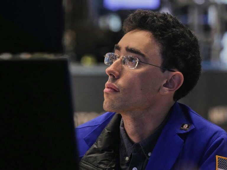 s-p-500-and-nasdaq-reach-record-highs-ahead-of-earnings-reports