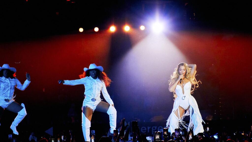 Beyoncé performs with dancers on the opening night of her Cowboy Carter Tour at SoFi Stadium in Inglewood, Calif., April 28, 2025. (The New York Times)