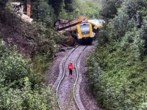 train-derails-in-southern-germany-killing-three-and-injuring-34