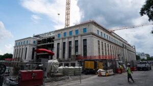 trump-targets-powell-over-costly-fed-renovation-project