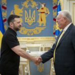 us-envoy-meets-zelenskiy-as-trump-promises-new-military-aid