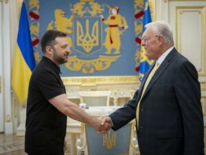 us-envoy-meets-zelenskiy-as-trump-promises-new-military-aid