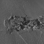 water-surge-uncovers-hidden-forces-beneath-greenland-s-ice-sheet