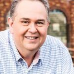 abc-commentator-andrew-moore-hospitalized-after-heart-attack