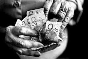 albanese-government-ends-morrison-era-pension-policy-affecting-retirees