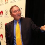 algal-bloom-expert-arrives-in-adelaide-to-tackle-marine-crisis