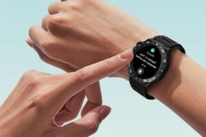 amazon-s-hoifa-smart-watch-slashed-to-25-99-users-rave-about-features