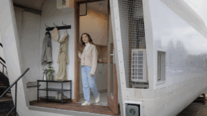 architects-transform-wind-turbines-into-innovative-micro-homes