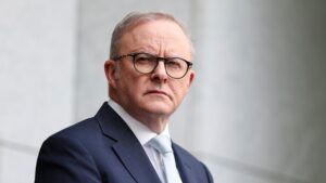 australia-cuts-diplomatic-ties-with-iran-designates-guards-as-terrorists