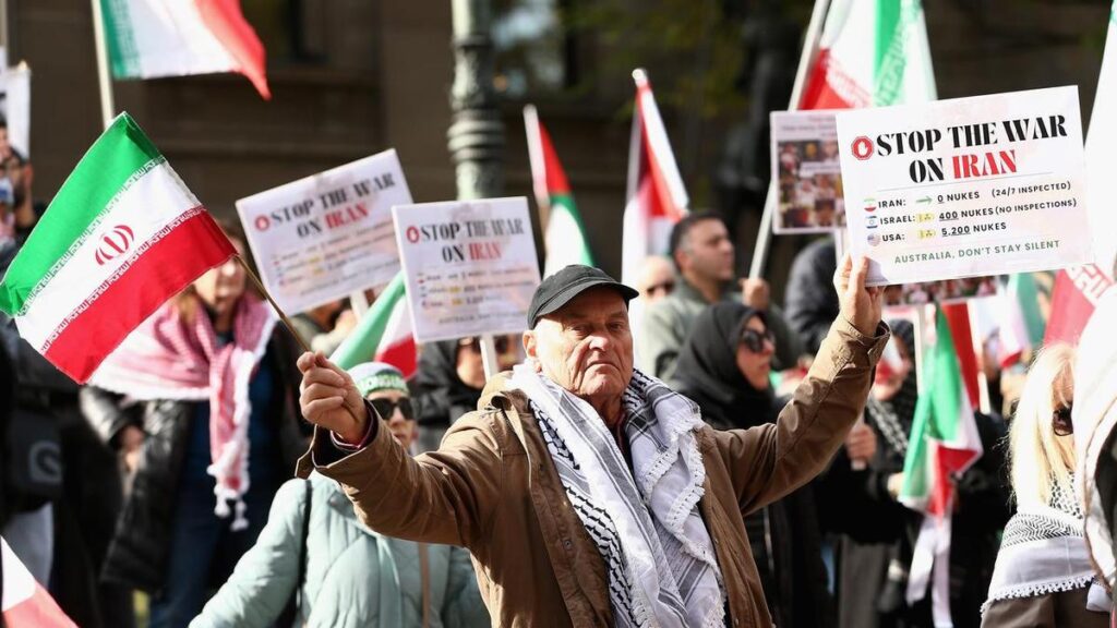 australia-expels-iranian-ambassador-amid-rising-community-tensions