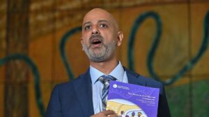 australia-urged-to-combat-racism-as-economic-costs-rise
