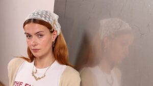 belvoir-s-adaptation-of-orlando-features-roller-skating-and-gender-fluidity