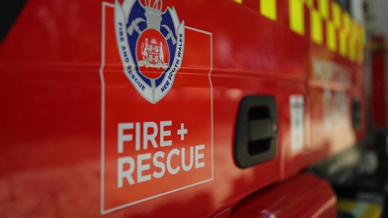 blaze-engulfs-sydney-cafe-and-factory-firefighter-hospitalized