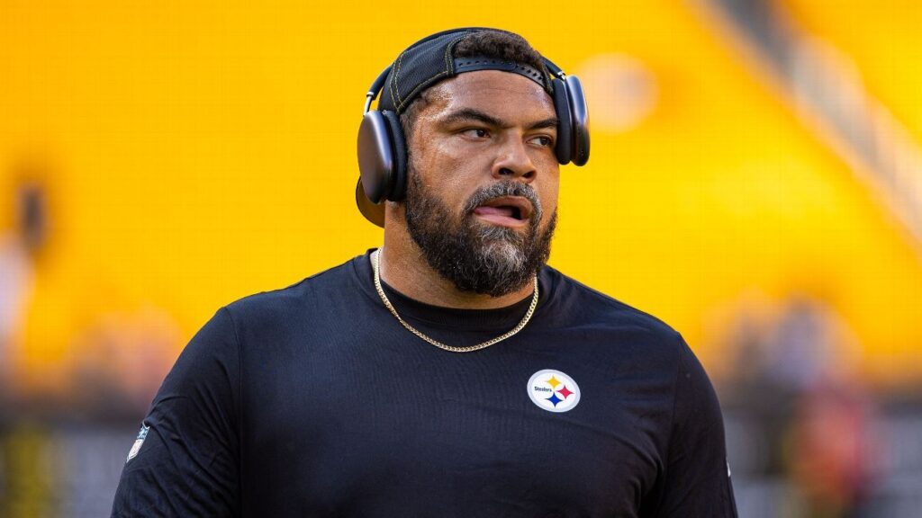 cameron-heyward-returns-to-practice-amid-contract-stalemate