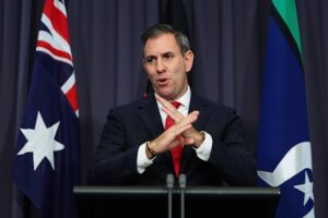 chalmers-defends-economic-roundtable-ahead-of-controversial-talks