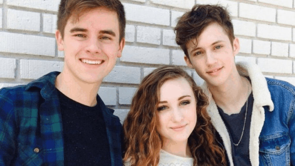 chappell-roan-sparks-drama-between-troye-sivan-and-connor-franta