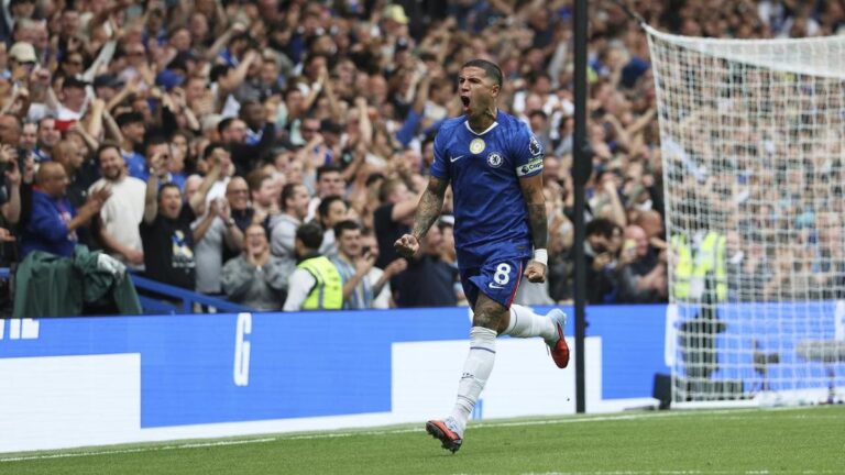 chelsea-secures-2-0-derby-victory-against-fulham-amid-var-controversies