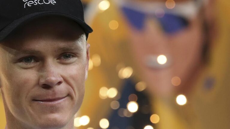 chris-froome-airlifted-to-hospital-after-serious-training-crash