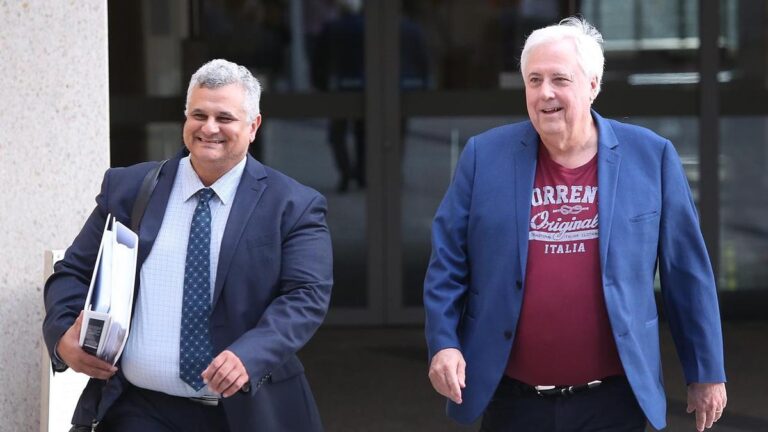 clive-palmer-alleges-30-million-fraud-funds-frozen-in-court