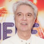 david-byrne-teams-up-with-hayley-williams-for-the-twits-soundtrack