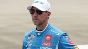 denny-hamlin-critiques-kyle-larson-and-chase-elliott-s-tactics-in-iowa-race