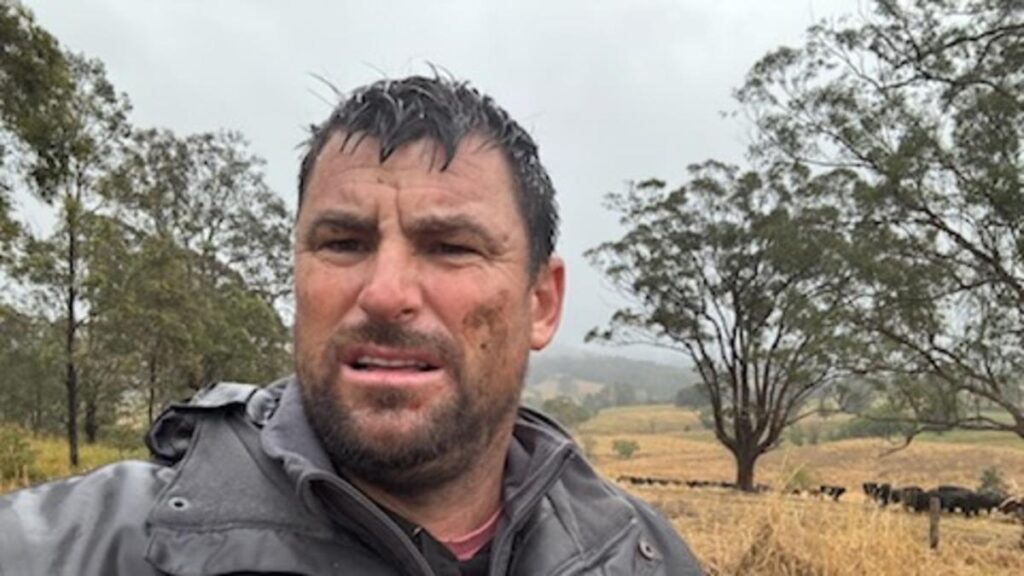 farmers-demand-urgent-funding-as-nsw-flood-relief-delays-continue