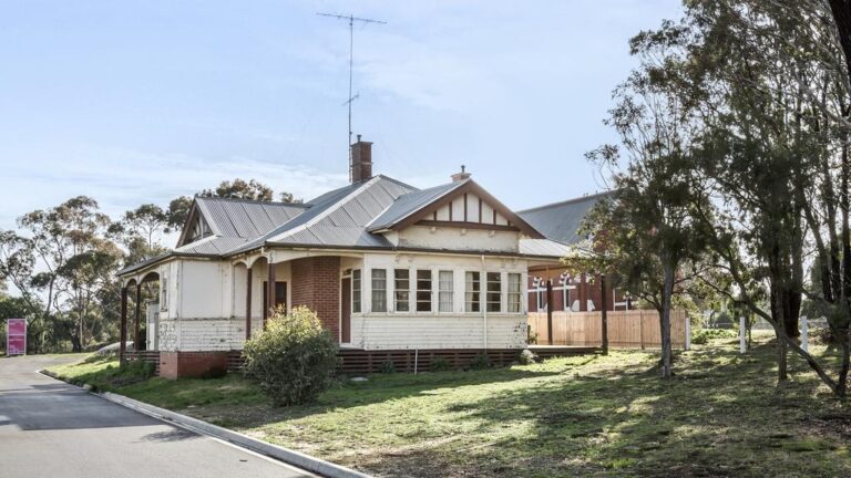 first-time-buyer-secures-former-presbytery-for-515-000